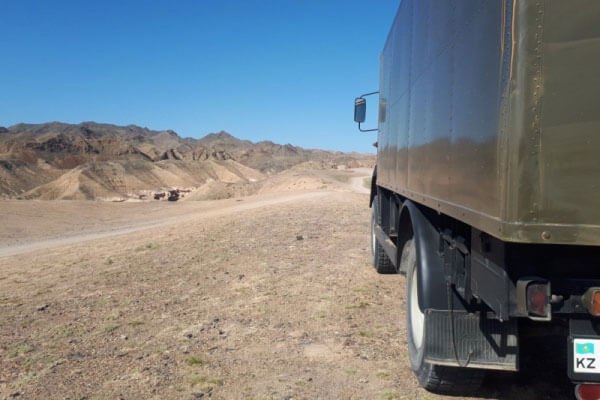 Путешествие в автодоме на Чарынский каньон
