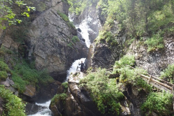 Кайракский водопад, Тургень
